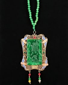 Chinese apple green pendant