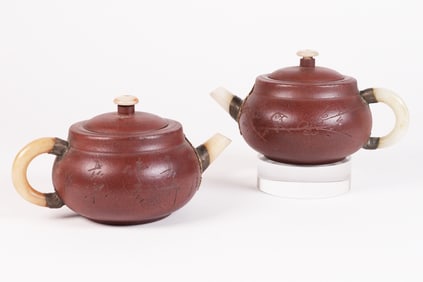 2 Chinese clay teapots