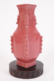 Chinese fine red vase