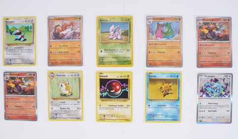 Lots Pokemon cards