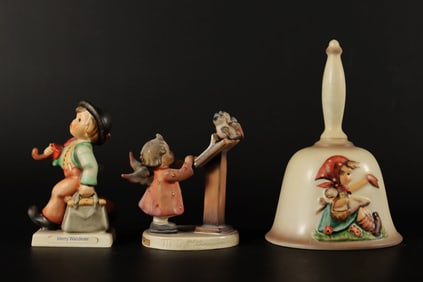 Lots Goebel items