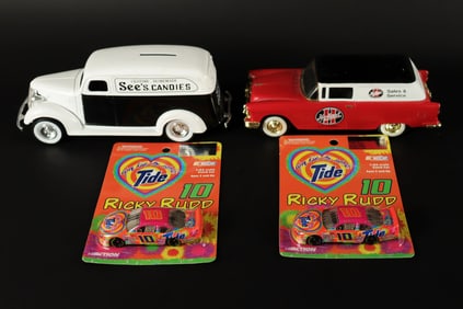 Lots toy car figures