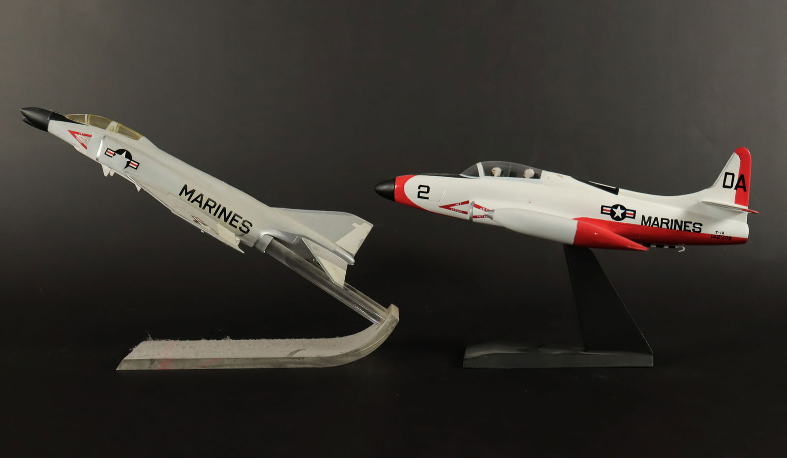 Lots Marine airplane models: Lots Marine airplane models.