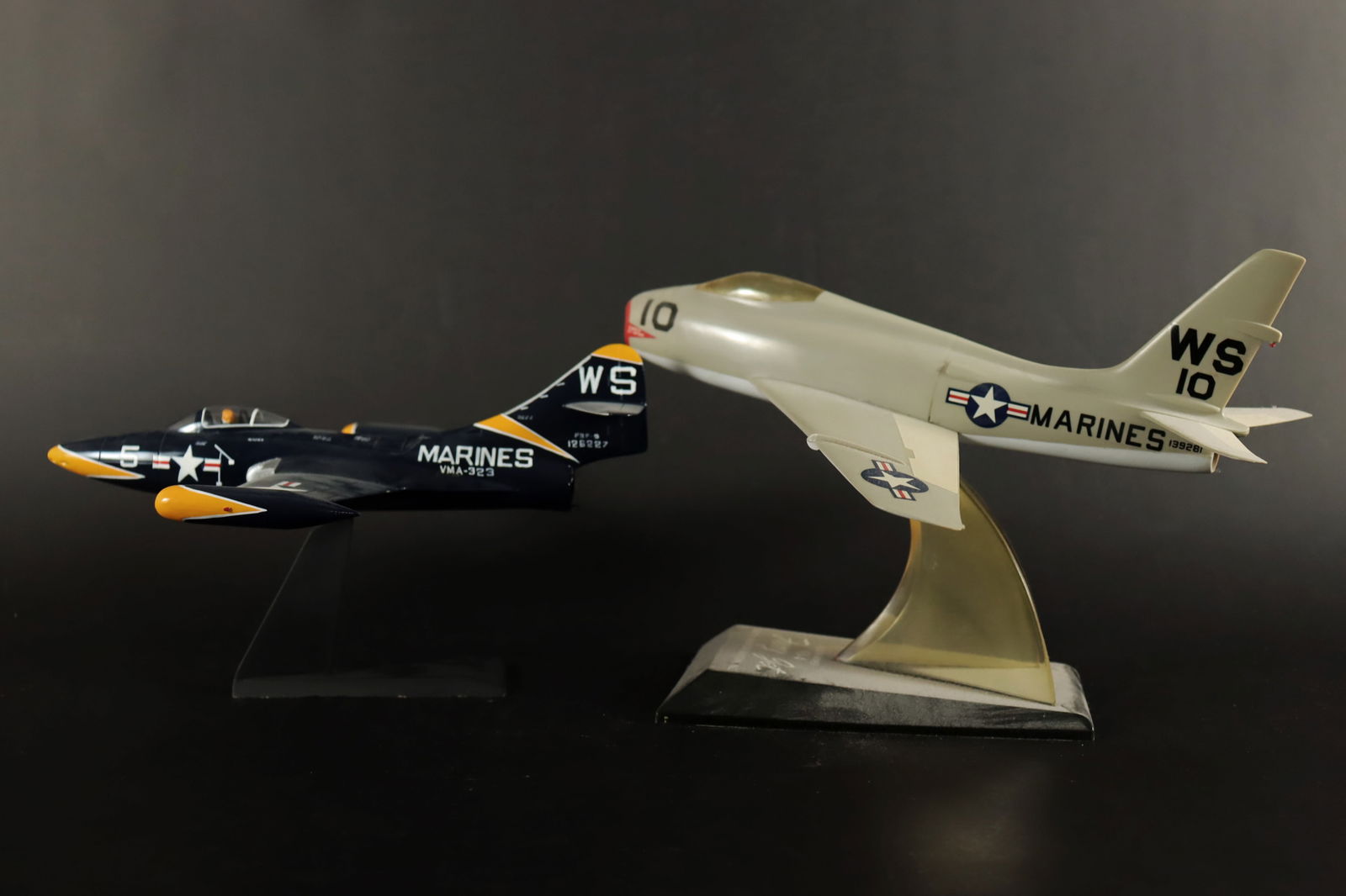Lots Marine airplane models: Lots Marine airplane models.