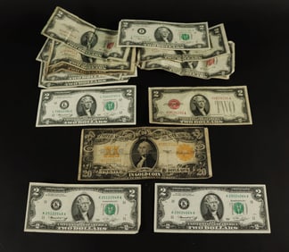 Lots U.S. currency