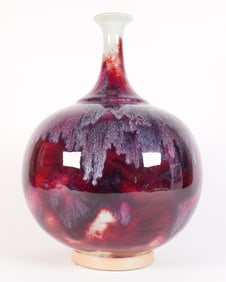 Chinese fine crackled vase