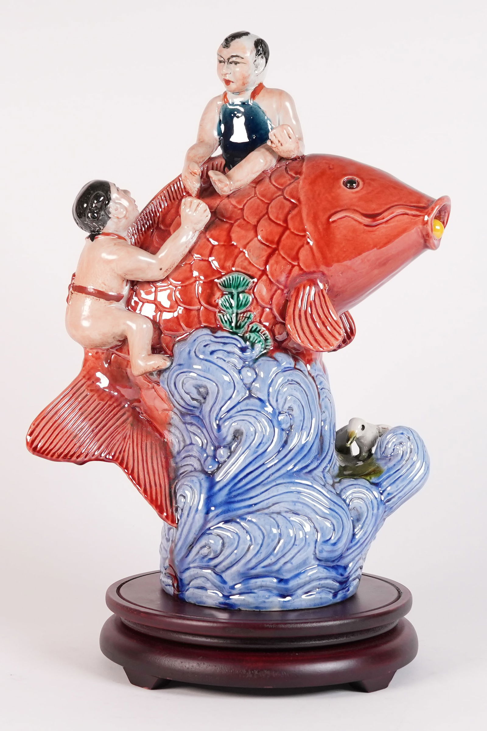 Chinese porcelain statue (1 of 10)