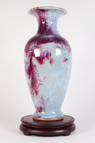 Chinese fine red vase