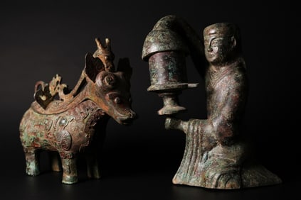 Lots Chinese bronze vessels