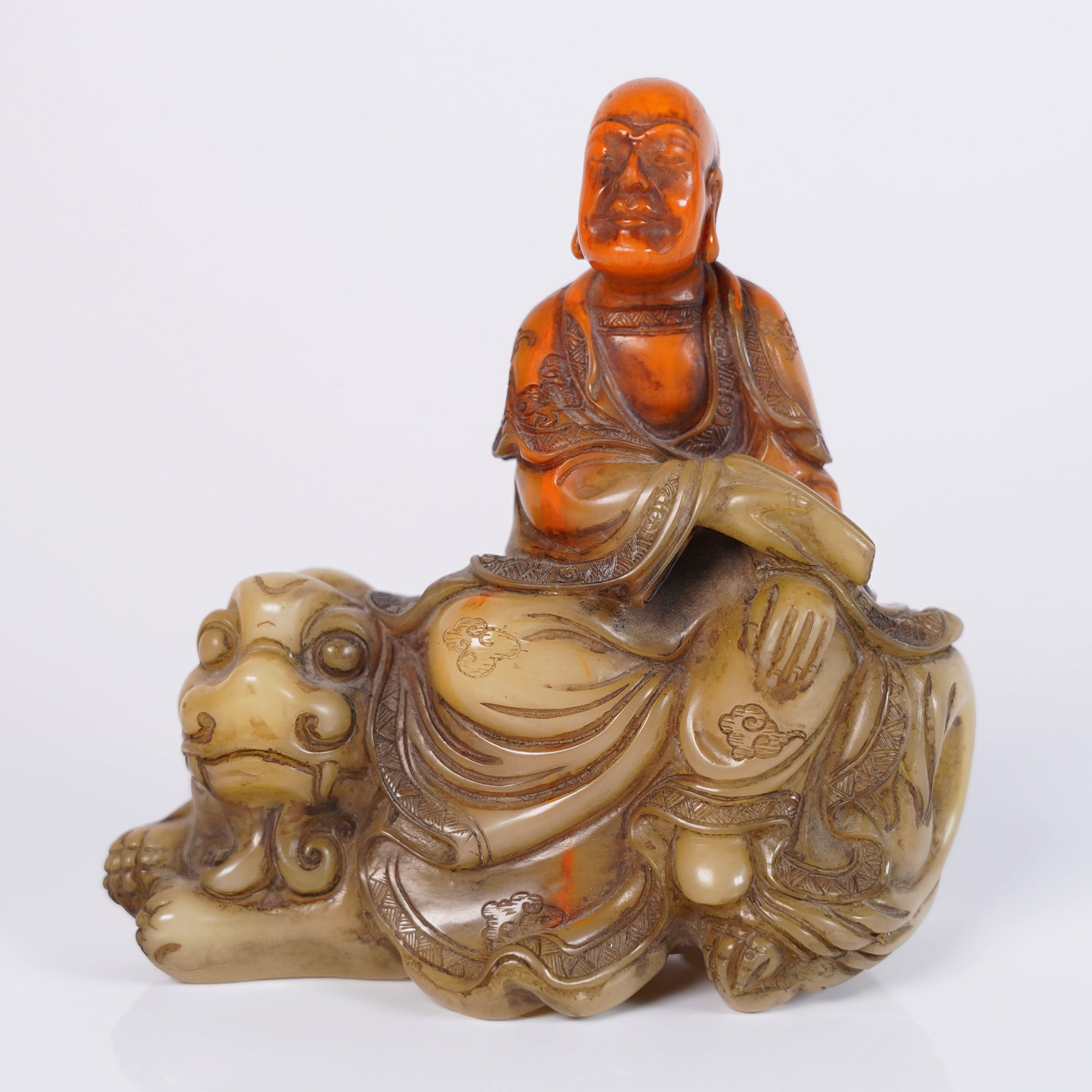 Chinese fine carved deity (1 of 7)