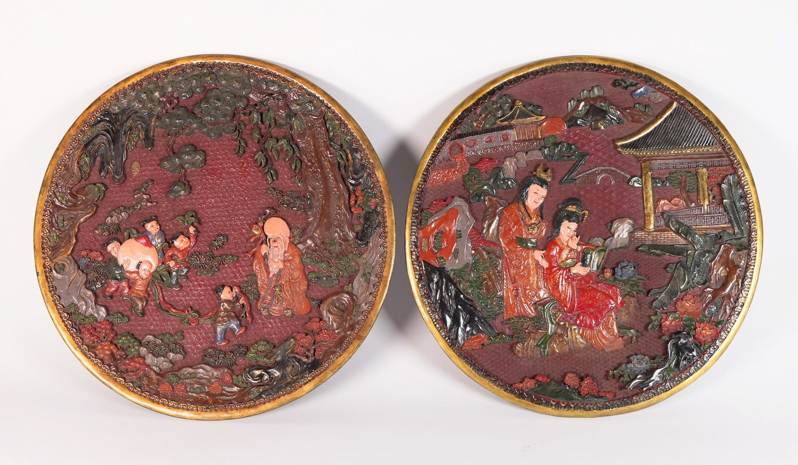 2 Chinese cinnabar plate: 2 Chinese cinnabar plate. H: 0.7" x W: 12.5."