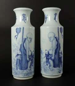 Pair Chinese b/w fine vase