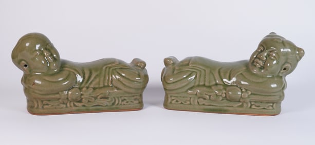2 Chinese ceramics in boy form