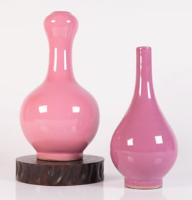 2 Chinese pink vase