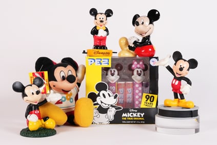 Lots Mickey Mouse items