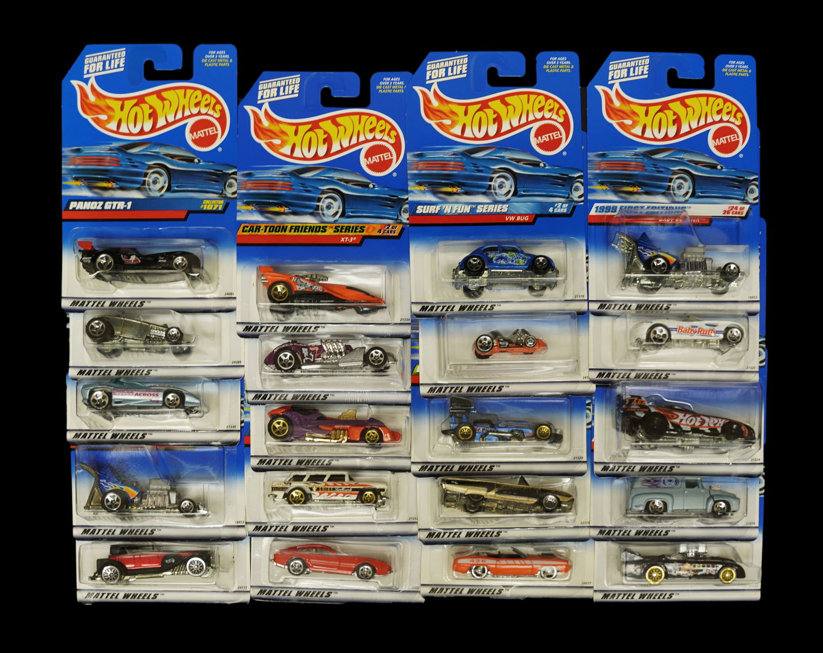 Lots Hot Wheels in box (1 of 6)