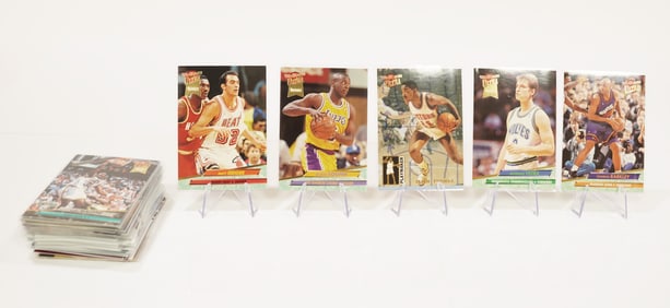 Lots basketball cards