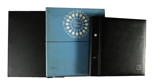 Lots sports card in binders