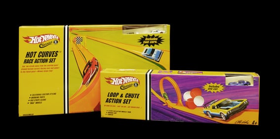 Lots Hot Wheels items