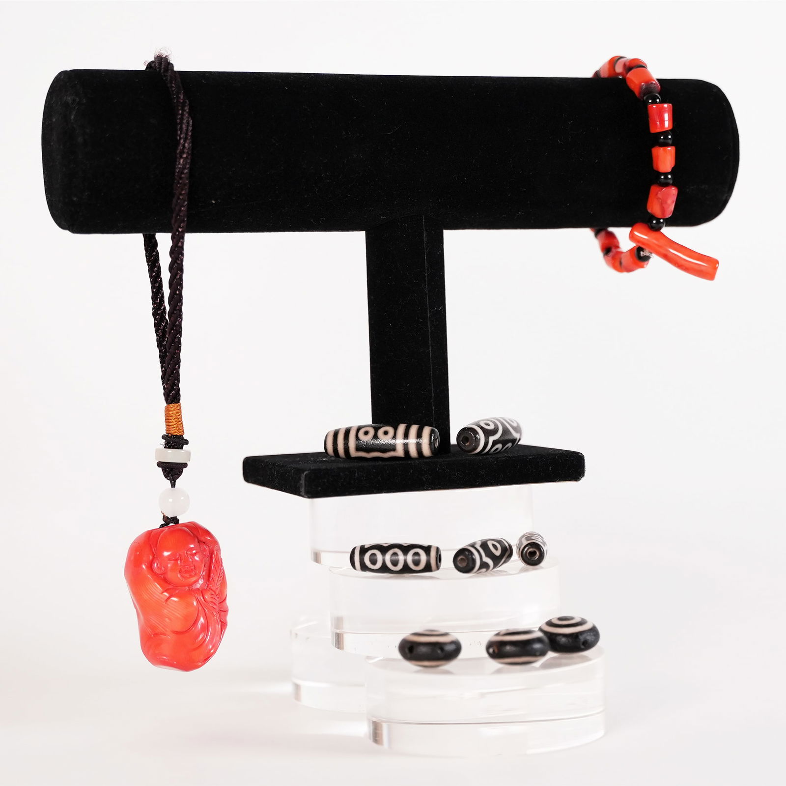 Lots Chinese fine items (1 of 7)