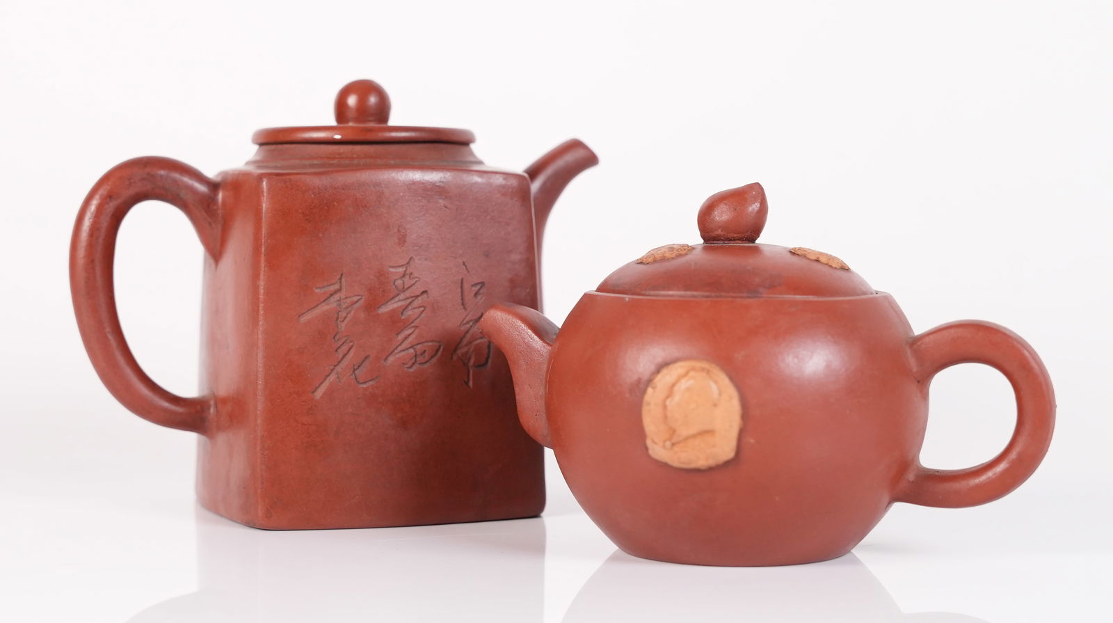 Lots Chinese clay teapots: Lots Chinese clay teapots. Largest H: 4.5" x W: 6."