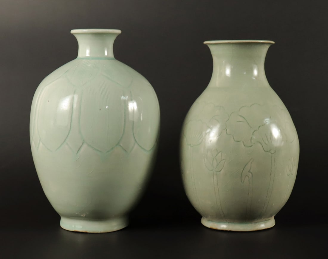 2 Chinese celadon vase (1 of 7)