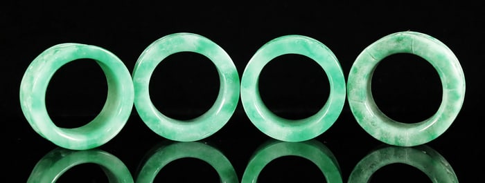 Lots Chinese apple green carvings