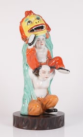 Chinese fine porcelain figure