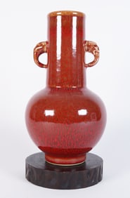 Chinese red handled vase