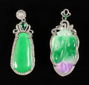 Lots Chinese fine pendants
