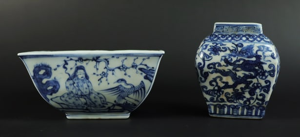 Lots Chinese b/w porcelains