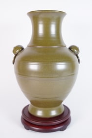 Chinese large green vase
