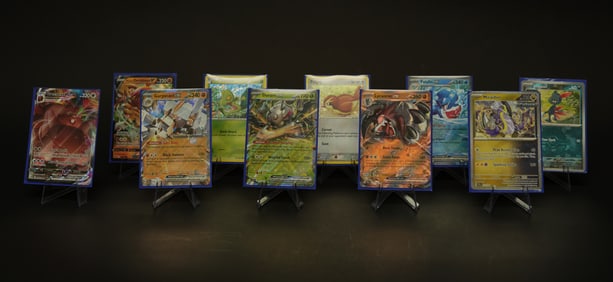 Lots hologram Pokemon cards