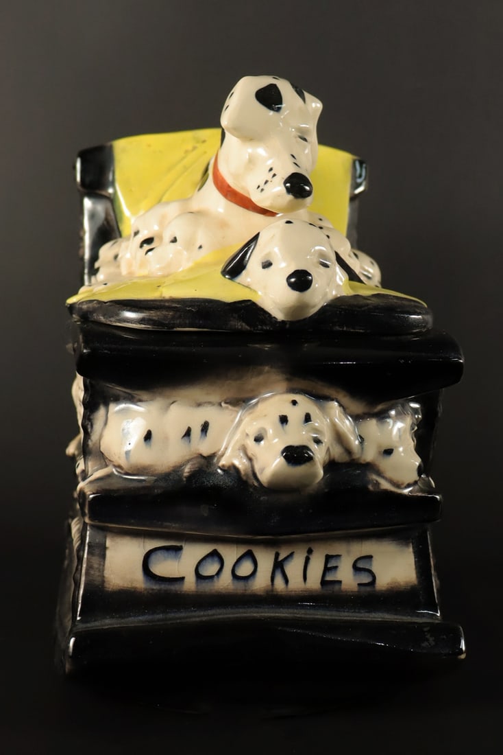 Antique McCoy cookie jar: Antique McCoy cookie jar. H: 10" x W: 6."