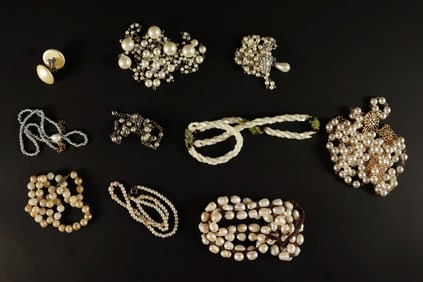Lots pearl items