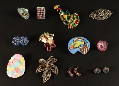 Lots vintage jewelry