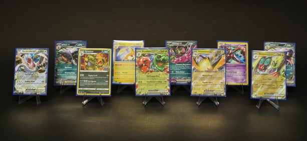 Lots hologram Pokemon cards