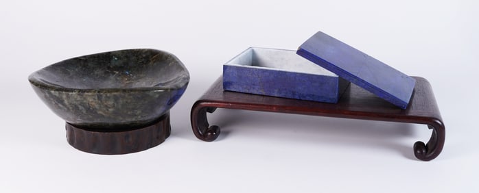 Lots stone and lapis