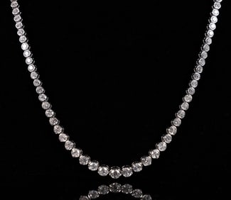 14 kt w/g 22.2 carats diamond necklace