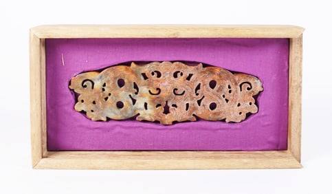 Chinese fine jade ornament