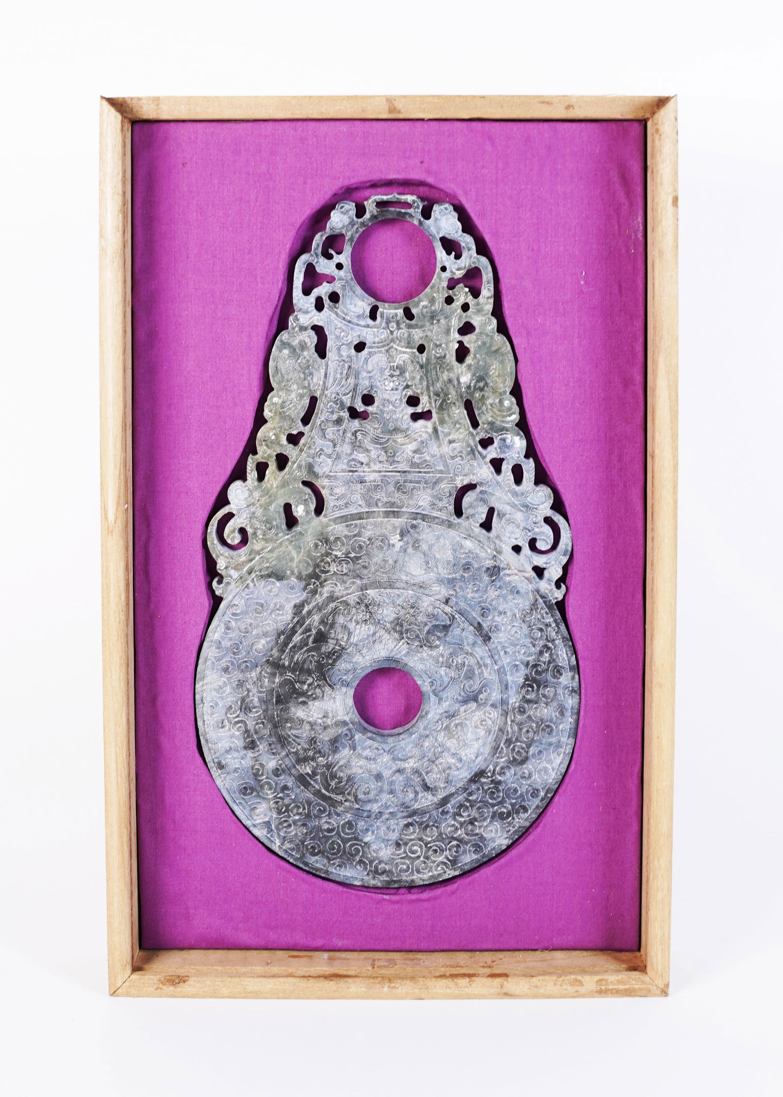 Chinese fine jade ornament: Chinese fine jade ornament.