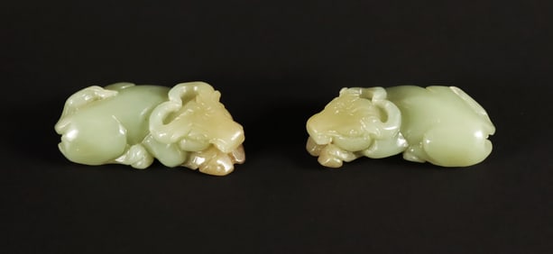 2 Chinese fine jade