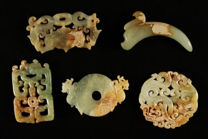 Lots Chinese jade ornaments