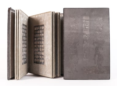Lots Chinese books