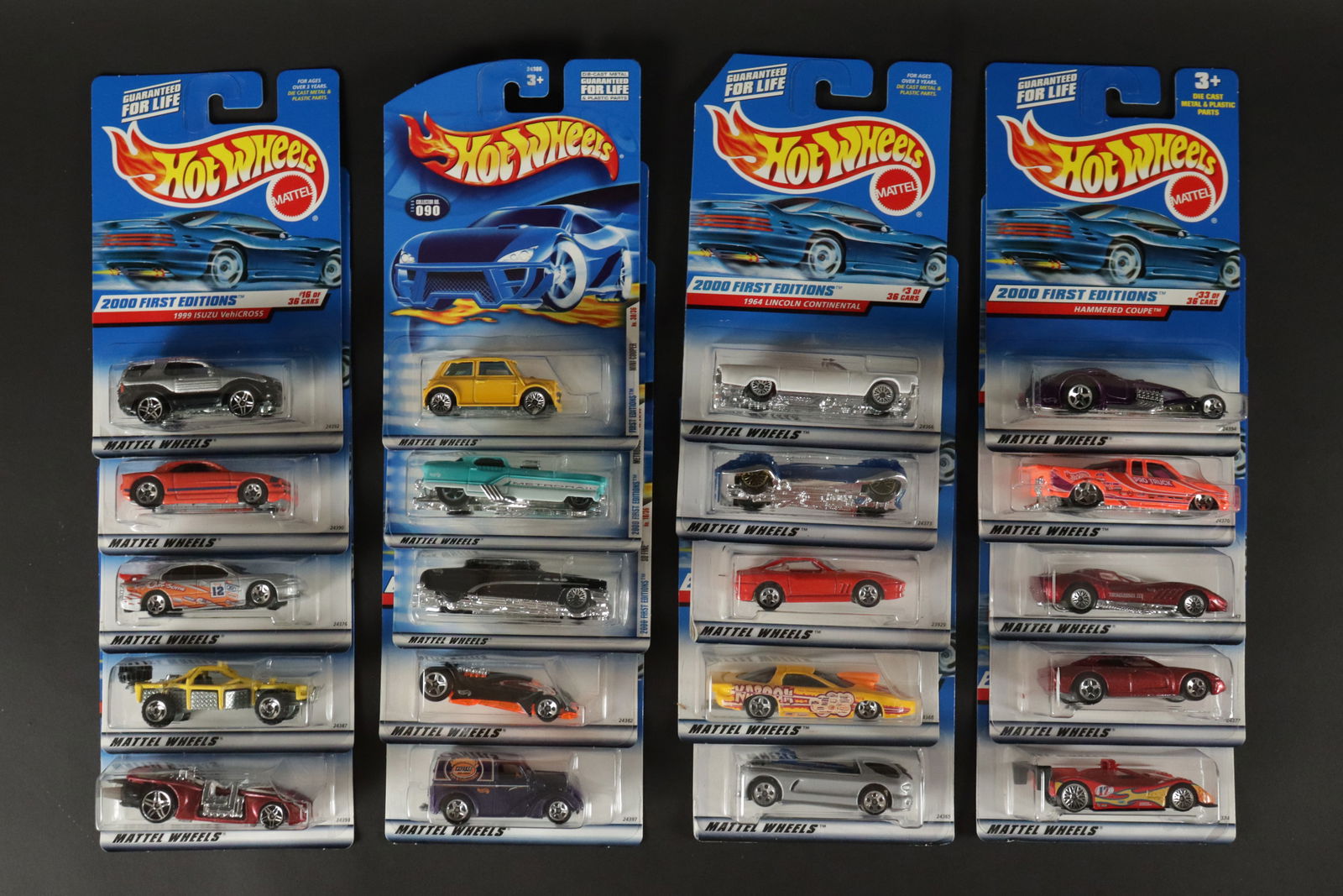Lots Hot Wheels in original package (1 of 6)