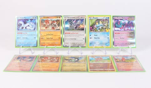 Lots hologram Pokemon cards