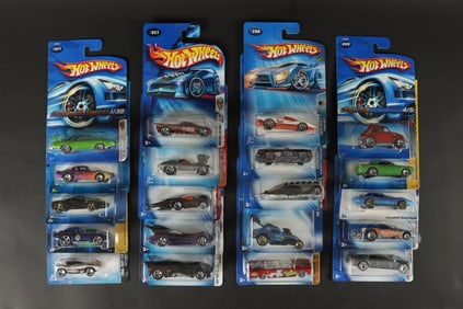 Lots Hot Wheels in original package
