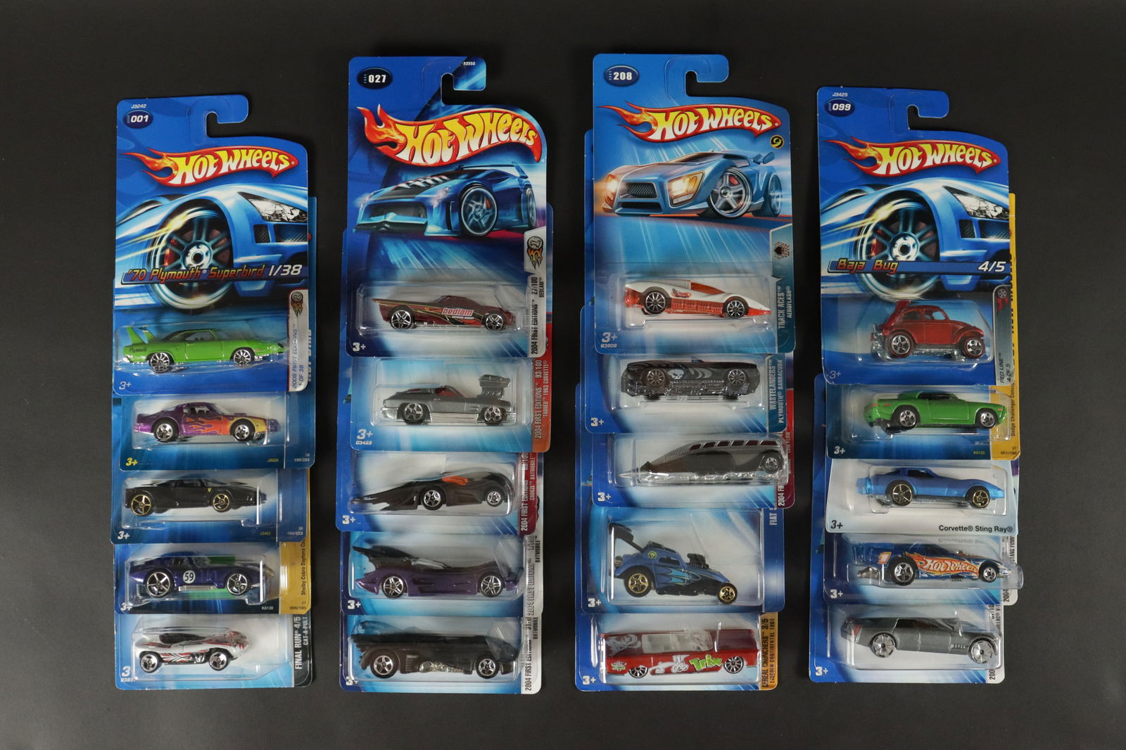 Lots Hot Wheels in original package (1 of 6)