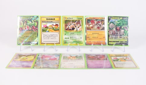 Lots hologram Pokemon cards