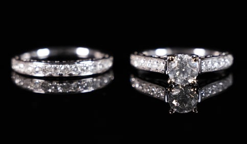 14 kt w/g diamond ring 0.77 carat